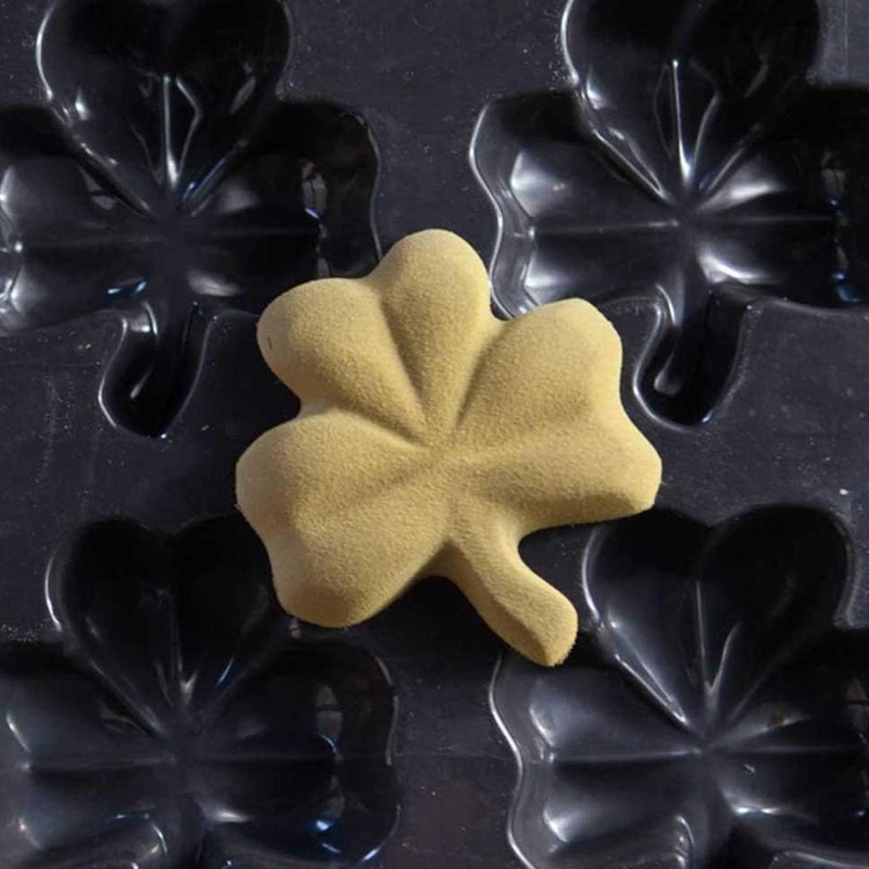 Demarle Shamrock Silicone Mould Flexipat 600X400 Demarle Shamrock Silicone Mould Flexipat 600X400